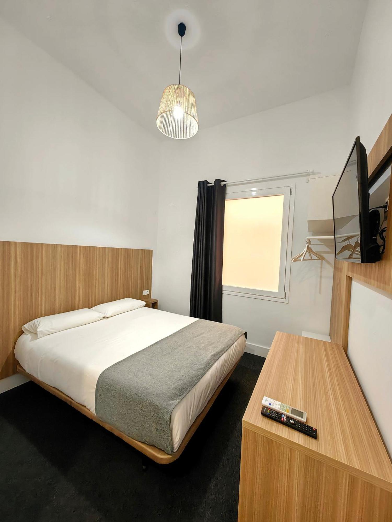 Hostel Siesta & Go Madrid Luaran gambar