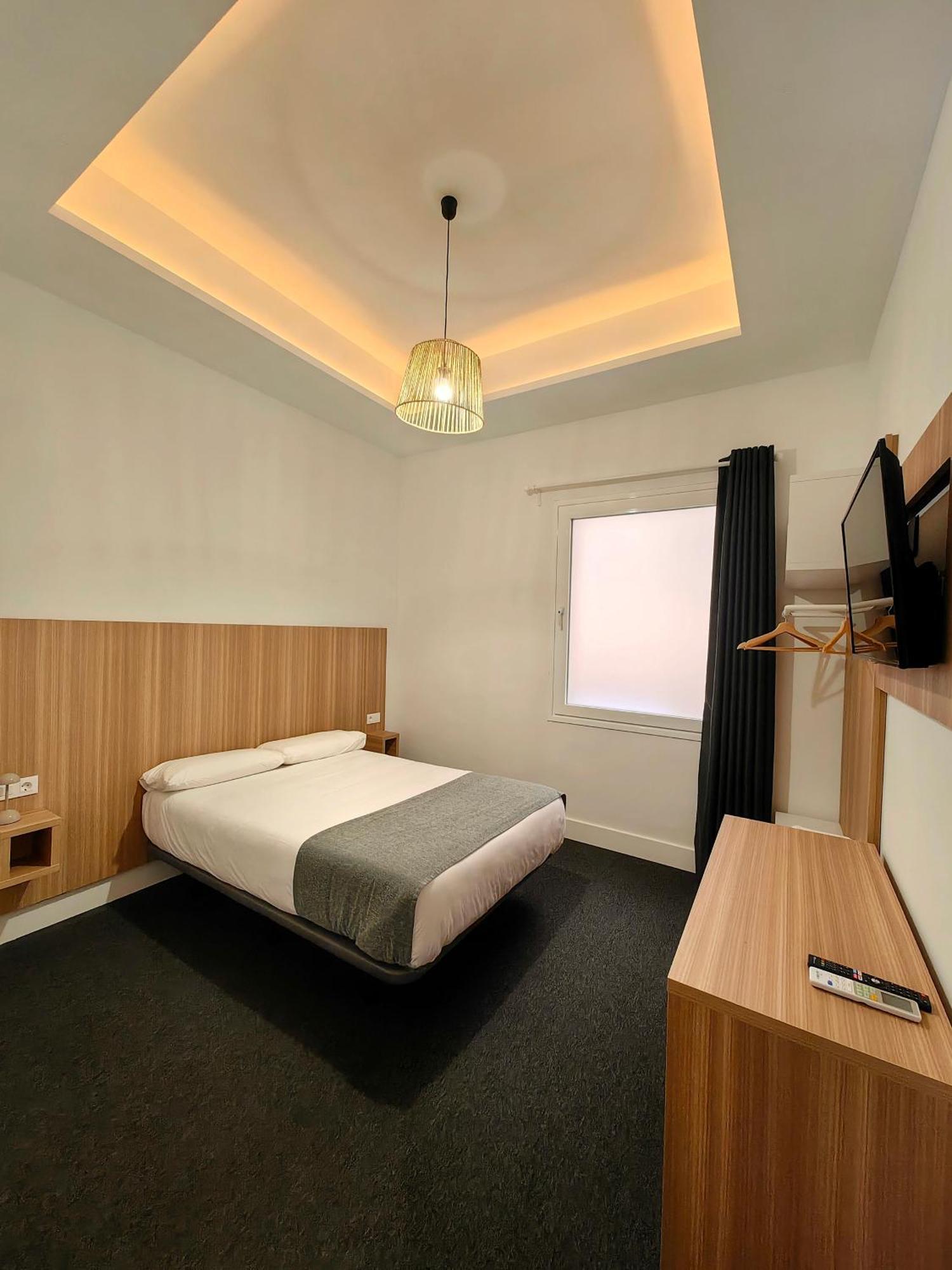 Hostel Siesta & Go Madrid Luaran gambar