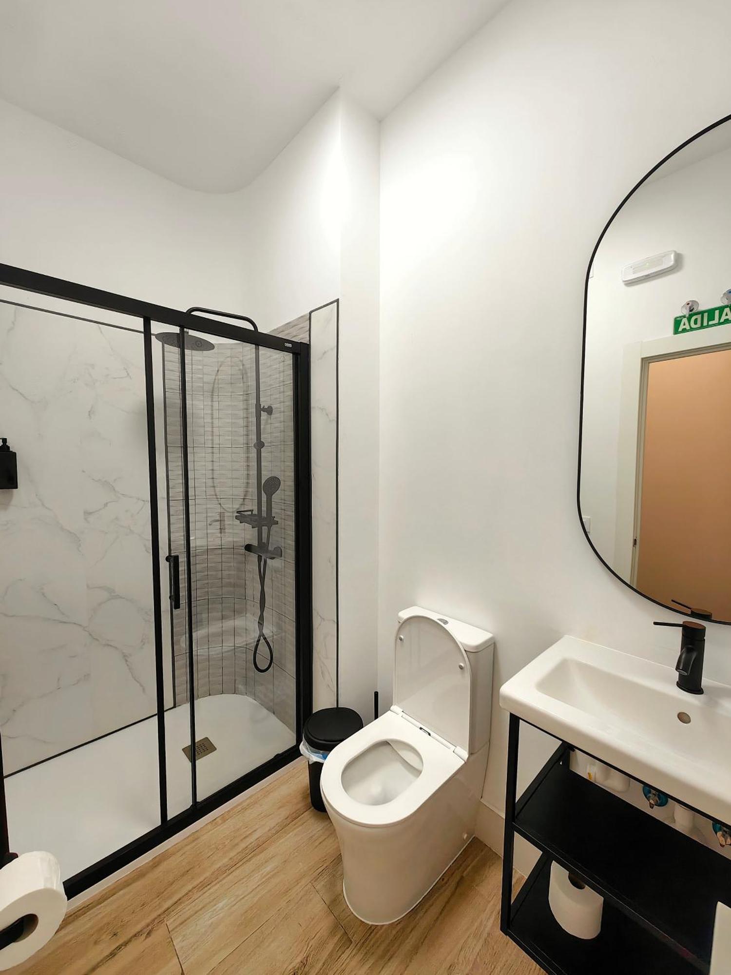 Hostel Siesta & Go Madrid Luaran gambar